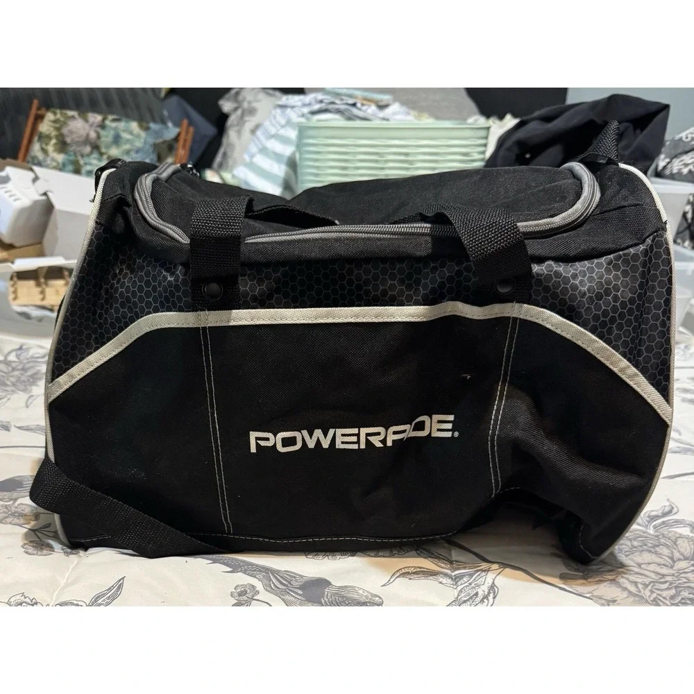 Powerade black gray
